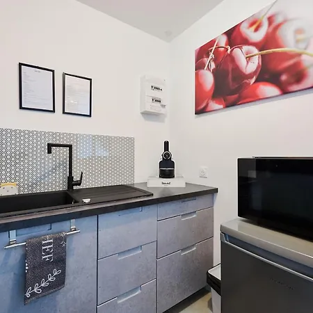 Apartamento Les Pins De Talant , Au Calme En Rez De Jardin Exterior foto