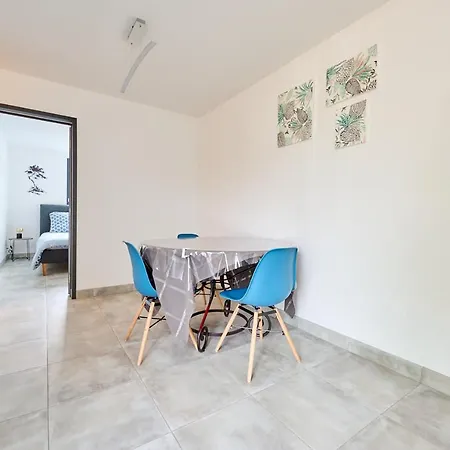 Apartamento Les Pins De Talant , Au Calme En Rez De Jardin Exterior foto