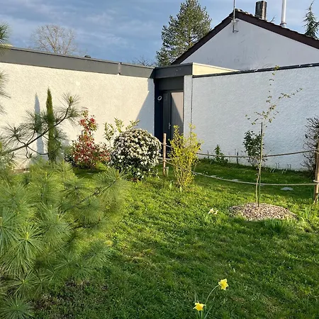 Apartamento Les Pins De Talant , Au Calme En Rez De Jardin Exterior foto